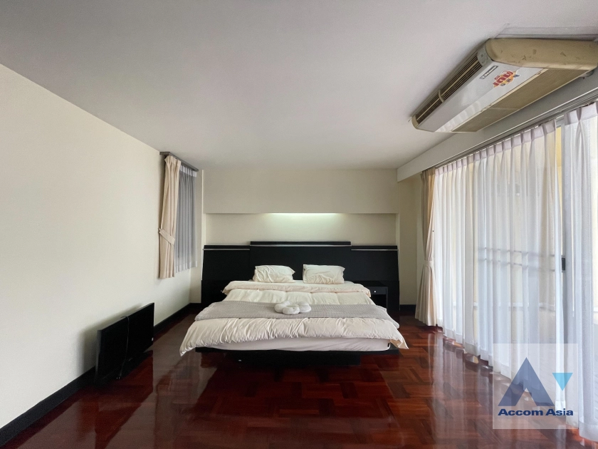 11  3 br Apartment for rent and sale in Sukhumvit ,Bangkok BTS Thong Lo at Pet-Friendly, Cozy and Serene Serviced Apartment in Thonglor 1411695