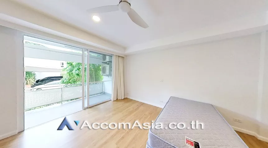 16  4 br Apartment For Rent in Sathorn ,Bangkok BRT Technic Krungthep at Low rise - Cozy Apartment 1411704
