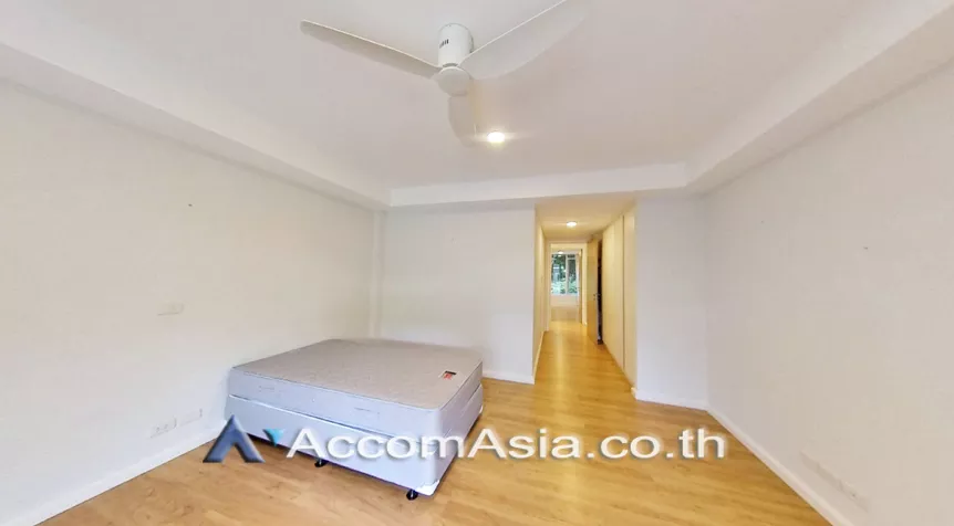 17  4 br Apartment For Rent in Sathorn ,Bangkok BRT Technic Krungthep at Low rise - Cozy Apartment 1411704