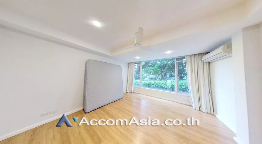 18  4 br Apartment For Rent in Sathorn ,Bangkok BRT Technic Krungthep at Low rise - Cozy Apartment 1411704