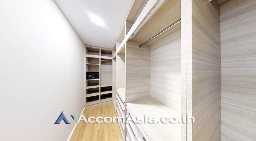 20  4 br Apartment For Rent in Sathorn ,Bangkok BRT Technic Krungthep at Low rise - Cozy Apartment 1411704
