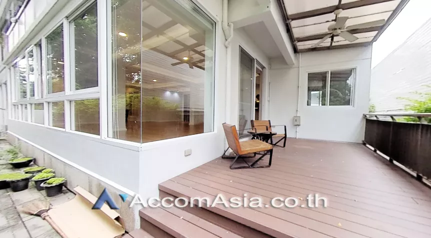 26  4 br Apartment For Rent in Sathorn ,Bangkok BRT Technic Krungthep at Low rise - Cozy Apartment 1411704