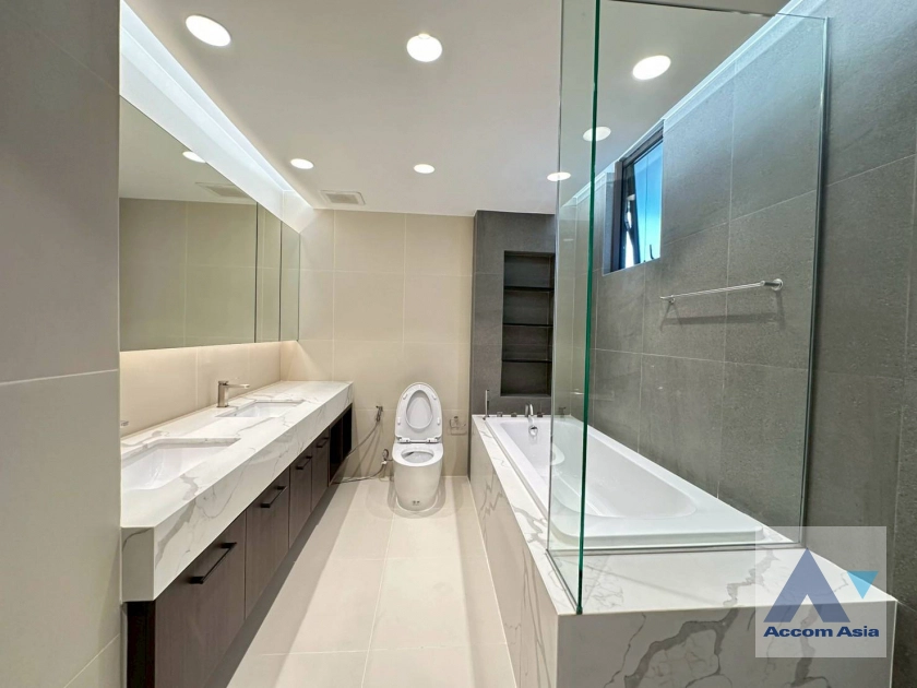 19  3 br Condominium For Rent in Sukhumvit ,Bangkok BTS Phrom Phong at Ruamsuk Condominium 20481