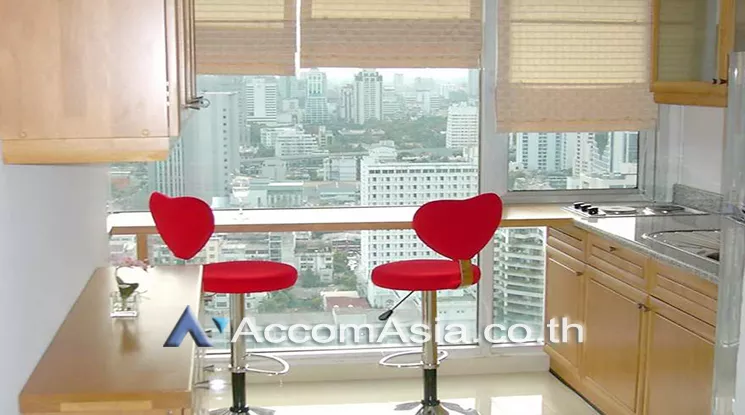 unit 2 Bedrooms  Condominium For Rent in Sukhumvit, Bangkok  near BTS Nana (1511805)