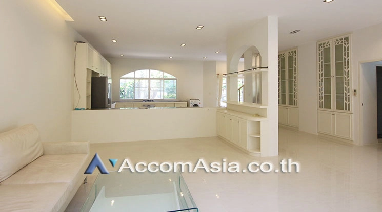 unitPet friendly |  3 Bedrooms  Townhouse For Rent & Sale in Sukhumvit, Bangkok  (2611828)