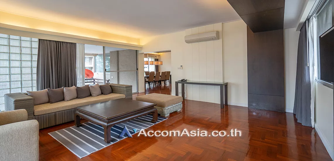  1  4 br Apartment For Rent in Sukhumvit ,Bangkok BTS Nana at Calm and Peaceful 20486
