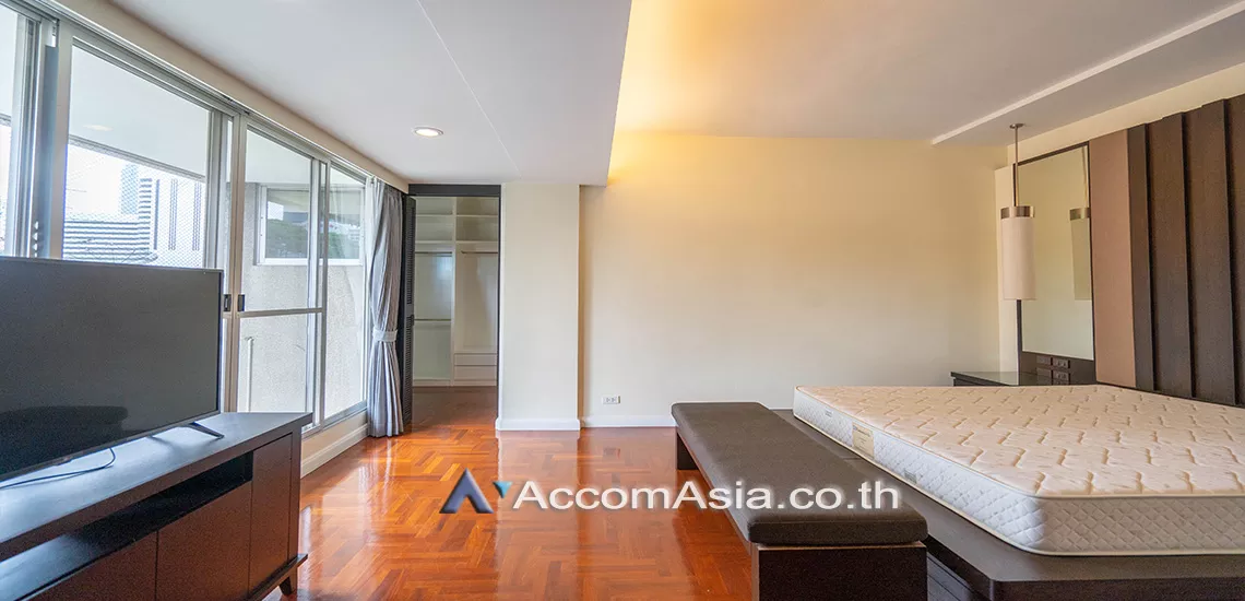 10  4 br Apartment For Rent in Sukhumvit ,Bangkok BTS Nana at Calm and Peaceful 20486