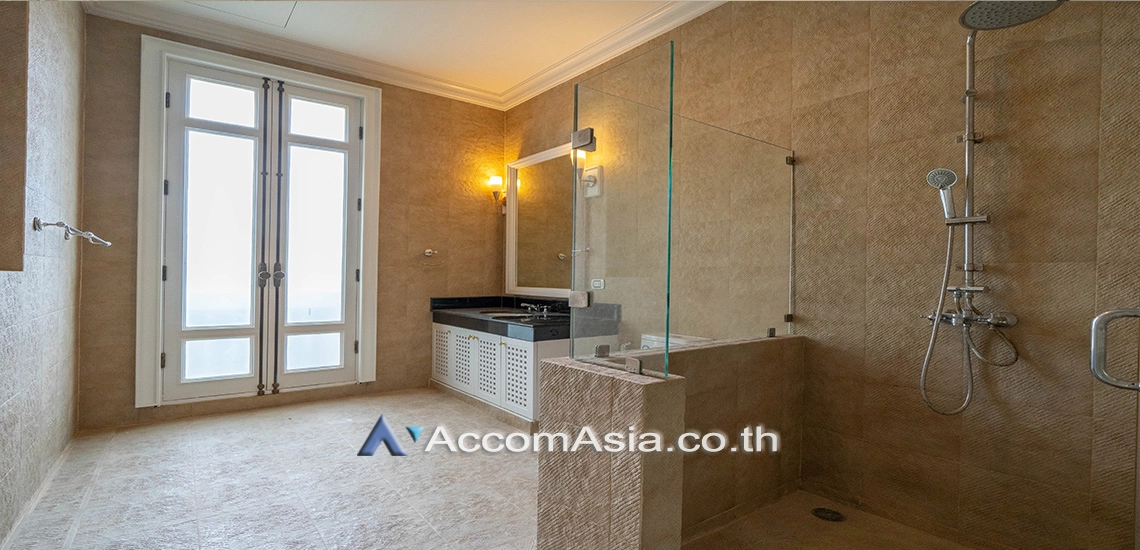 17  4 br House For Rent in New Phetchaburi ,Bangkok MRT Lat Phrao 1711845