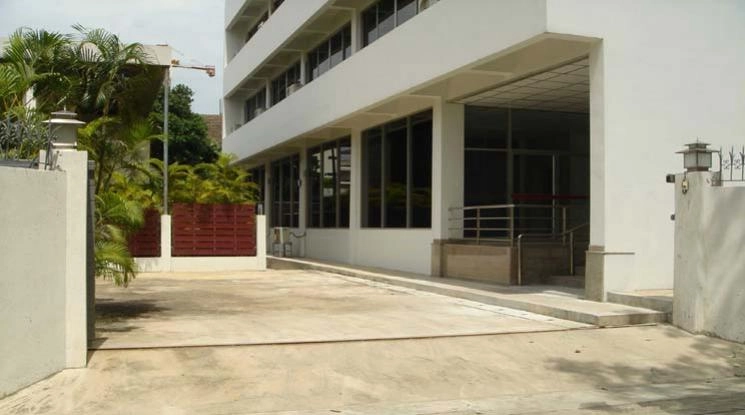 unitHome Office |  4 Bedrooms  House For Rent in Sukhumvit, Bangkok  near BTS Thong Lo (1611854)