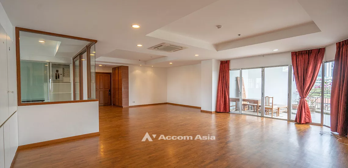 unitPet friendly |  4 Bedrooms  Apartment For Rent in Sathorn, Bangkok  near BRT Technic Krungthep (1511881)