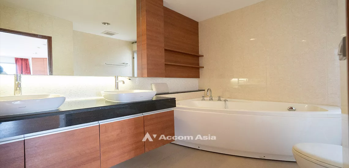 15  4 br Apartment For Rent in Sathorn ,Bangkok BRT Technic Krungthep at Perfect life in Bangkok 1511881