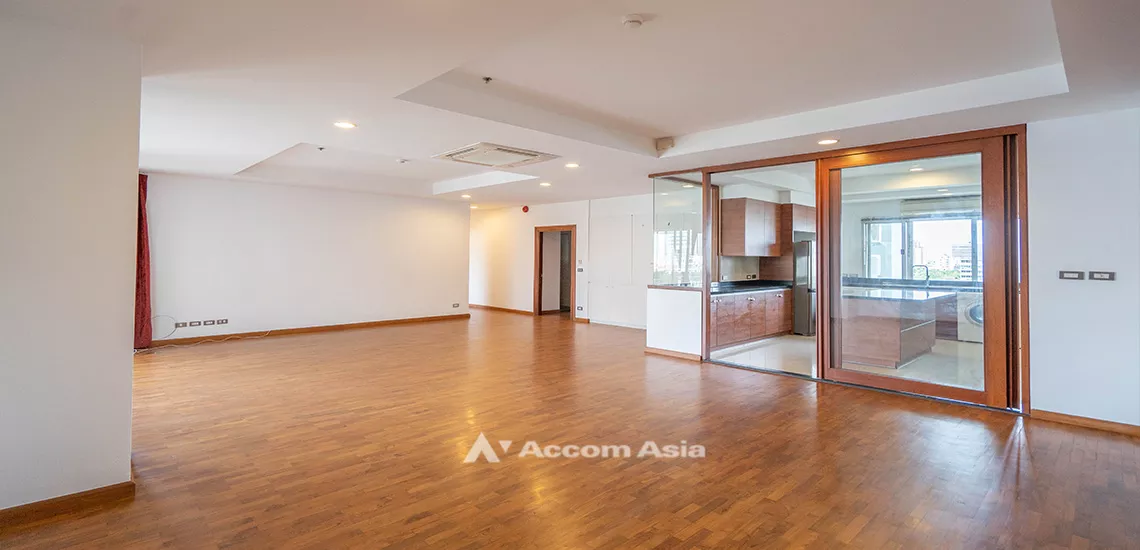 unitPet friendly |  4 Bedrooms  Apartment For Rent in Sathorn, Bangkok  near BRT Technic Krungthep (1511881)