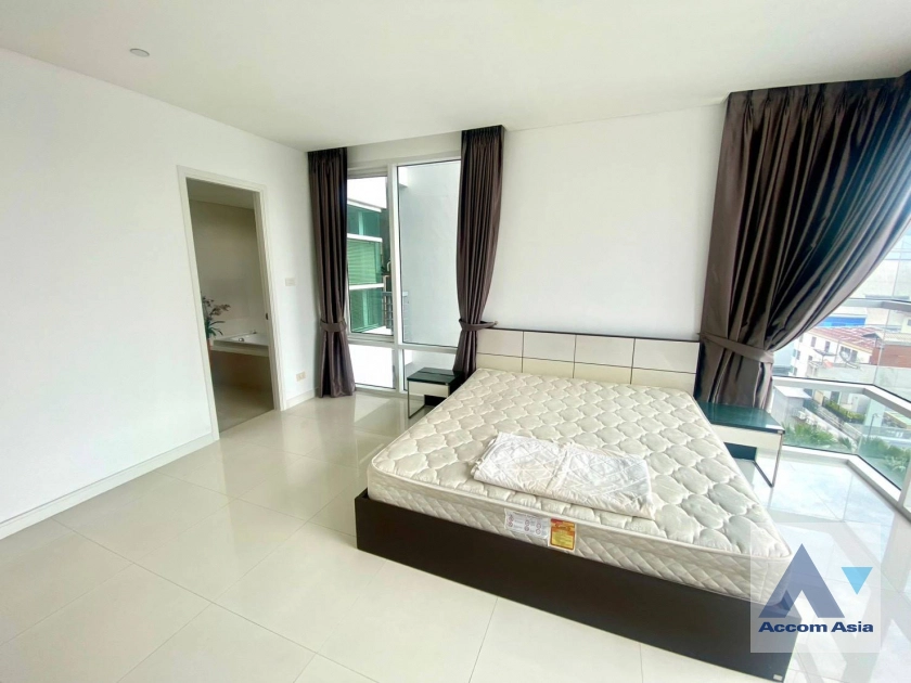 8  3 br Condominium For Rent in Sukhumvit ,Bangkok BTS Ekkamai at Fullerton Sukhumvit 1511895