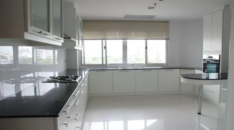 6  3 br Apartment For Rent in Sathorn ,Bangkok BRT Technic Krungthep at Perfect life in Bangkok 1411901