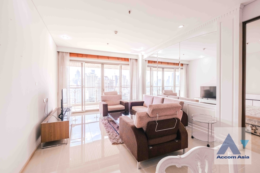 Big Balcony, Pet friendly condominium for rent in Sukhumvit, Bangkok Code 1511903