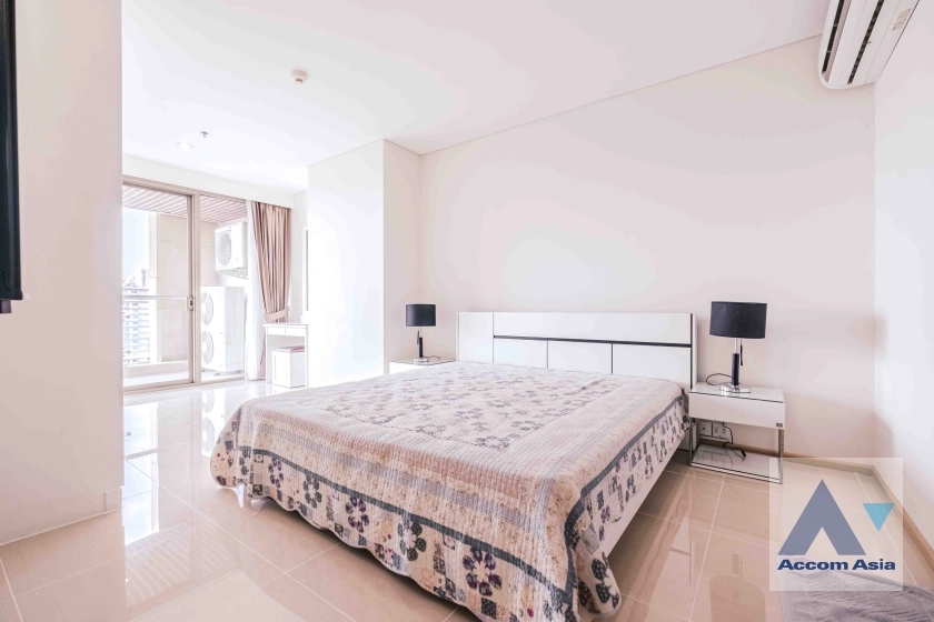 16  3 br Condominium For Rent in Sukhumvit ,Bangkok BTS Asok - MRT Sukhumvit at The Lakes 1511903