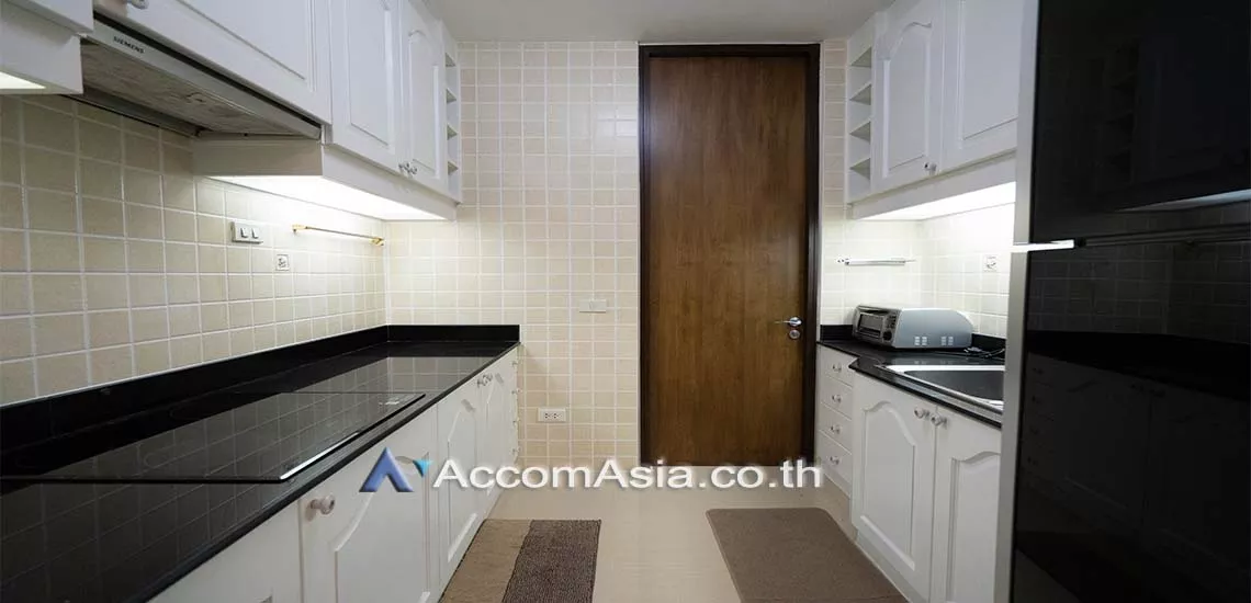 5  2 br Condominium For Rent in Sukhumvit ,Bangkok BTS Asok - MRT Sukhumvit at The Lakes 1511904