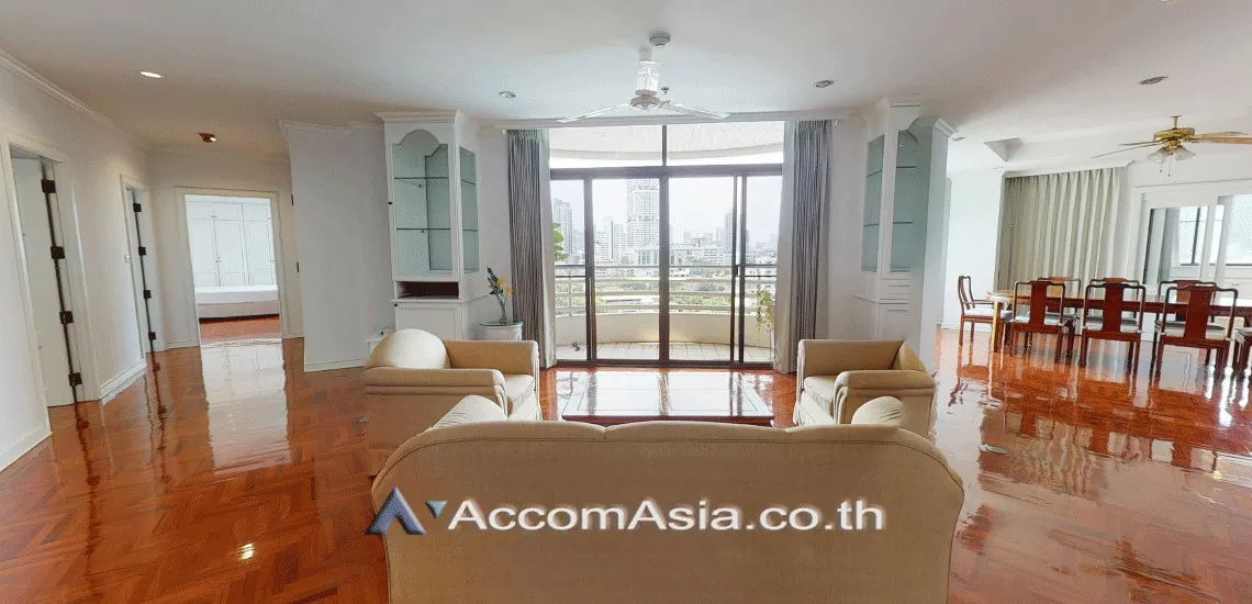 Pet friendly |  Ruamsuk Condominium  3 Bedroom for Rent BTS Phrom Phong in Sukhumvit Bangkok