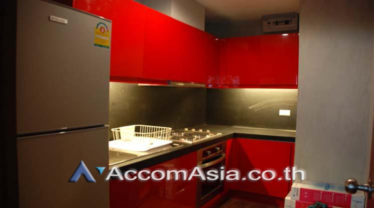 unit 2 Bedrooms  Condominium For Rent in Sukhumvit, Bangkok  near BTS Thong Lo (1511990)