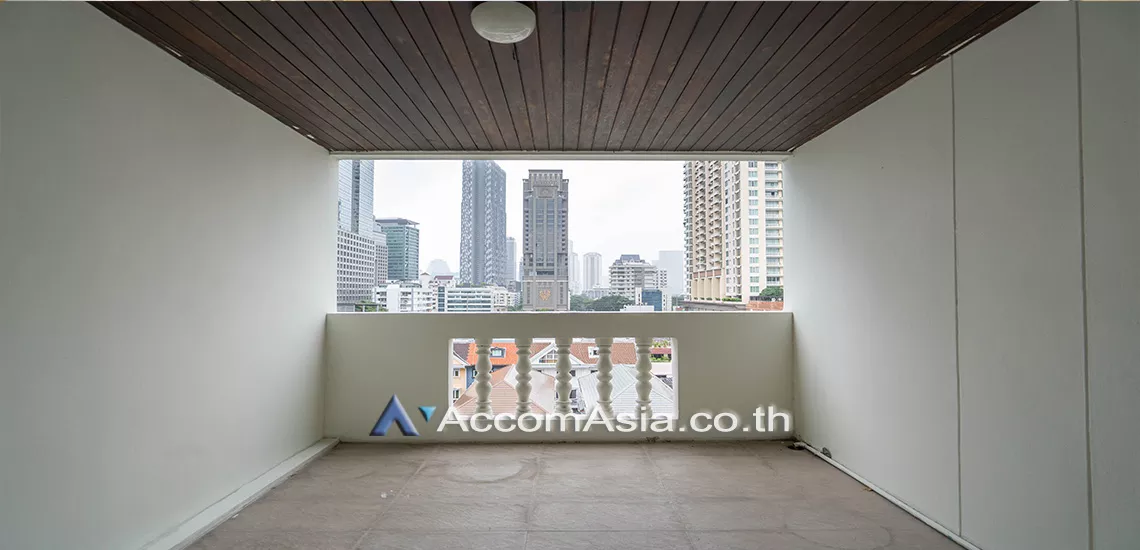 12  3 br Apartment For Rent in Sathorn ,Bangkok BTS Chong Nonsi at Perfect For Family 1411998