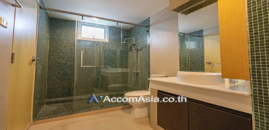 10  3 br Apartment For Rent in Sathorn ,Bangkok BTS Chong Nonsi at Perfect For Family 1411998