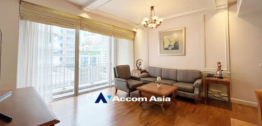  2 Bedrooms  Condominium For Rent & Sale in Ploenchit, Bangkok  near BTS Chitlom (1511999)