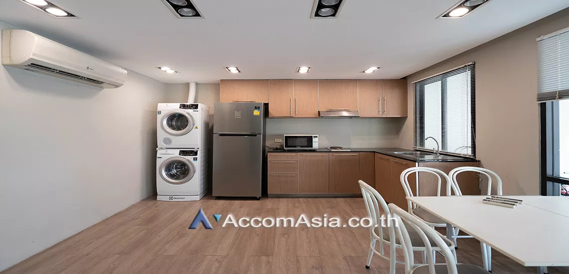  2  2 br House For Rent in Sukhumvit ,Bangkok BTS Thong Lo at The urban forestry residence 2612020