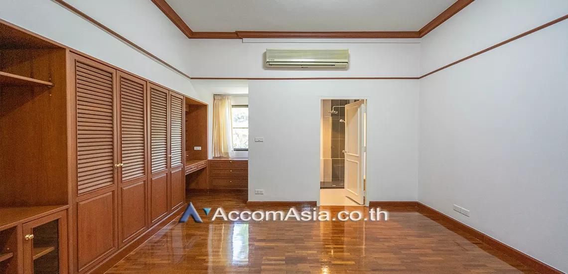 8  3 br Apartment for rent and sale in Sukhumvit ,Bangkok BTS Ekkamai at A peaceful location 1412024
