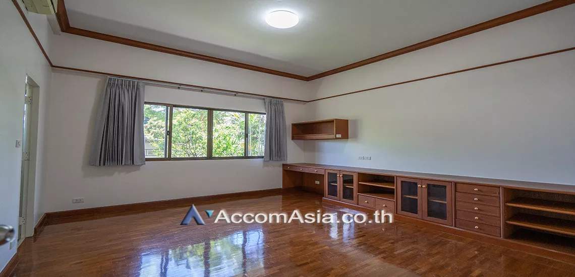 9  3 br Apartment for rent and sale in Sukhumvit ,Bangkok BTS Ekkamai at A peaceful location 1412024