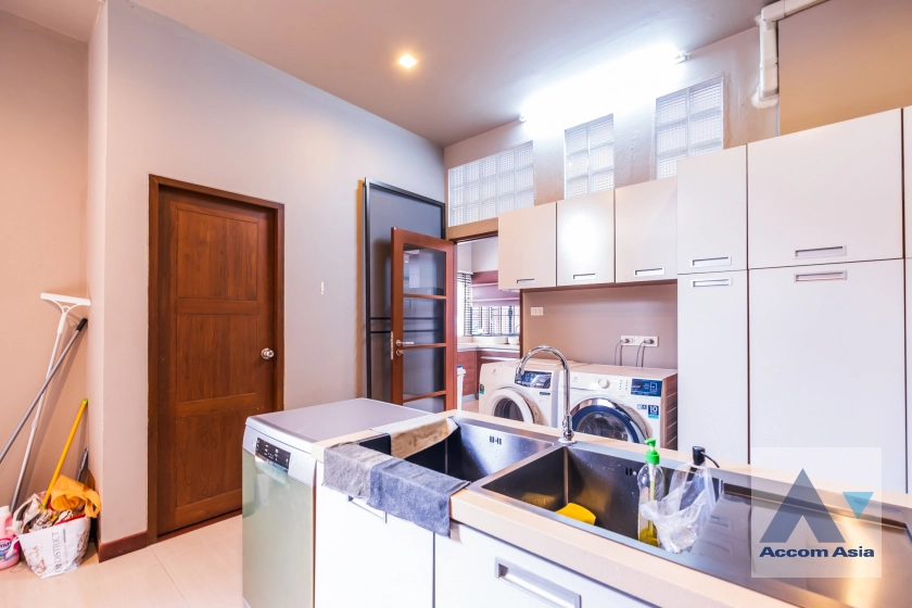 15  5 br House For Rent in Sukhumvit ,Bangkok BTS Phrom Phong 1912033