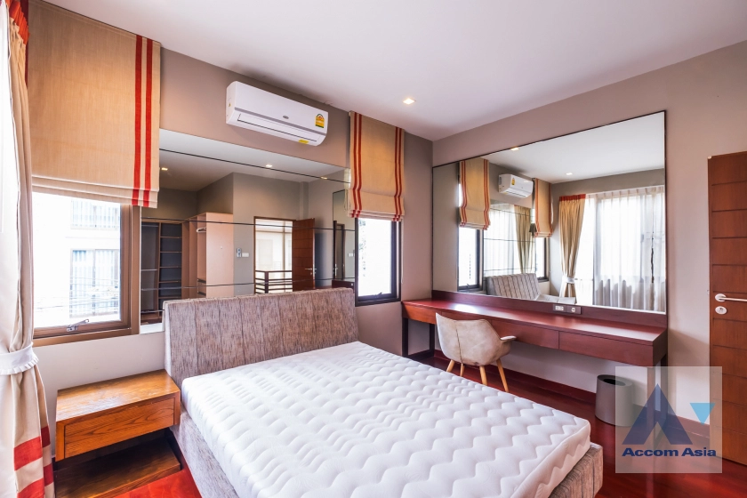 25  5 br House For Rent in Sukhumvit ,Bangkok BTS Phrom Phong 1912033