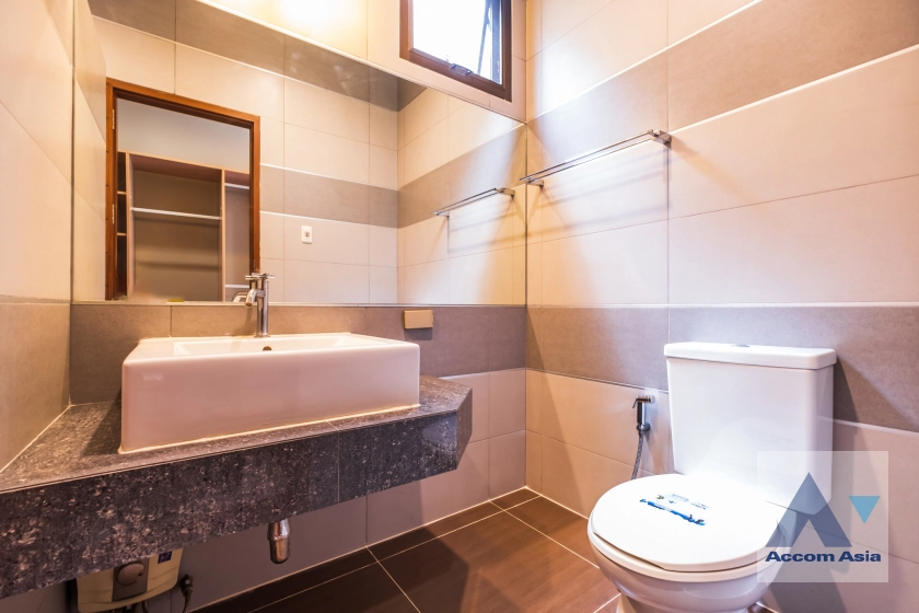 28  5 br House For Rent in Sukhumvit ,Bangkok BTS Phrom Phong 1912033