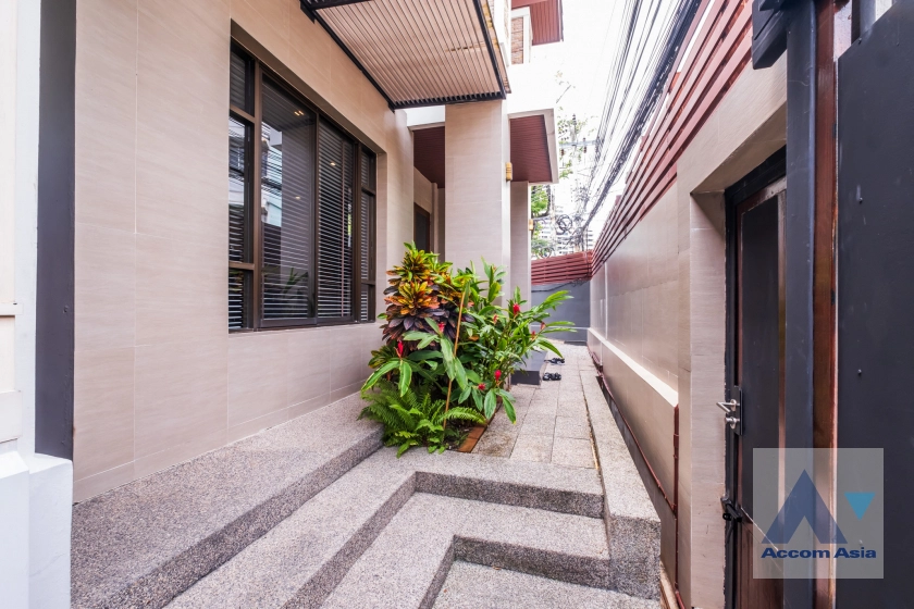 40  5 br House For Rent in Sukhumvit ,Bangkok BTS Phrom Phong 1912033