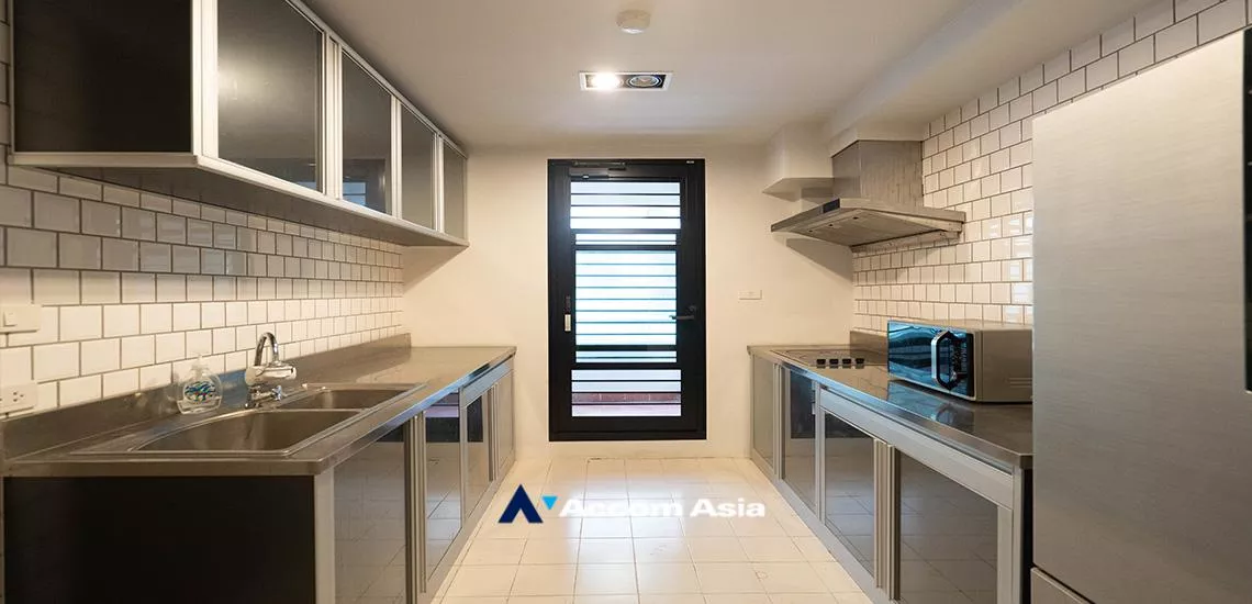 5  2 br Apartment For Rent in Sukhumvit ,Bangkok BTS Asok - MRT Sukhumvit at Contemporary Mansion 1412071