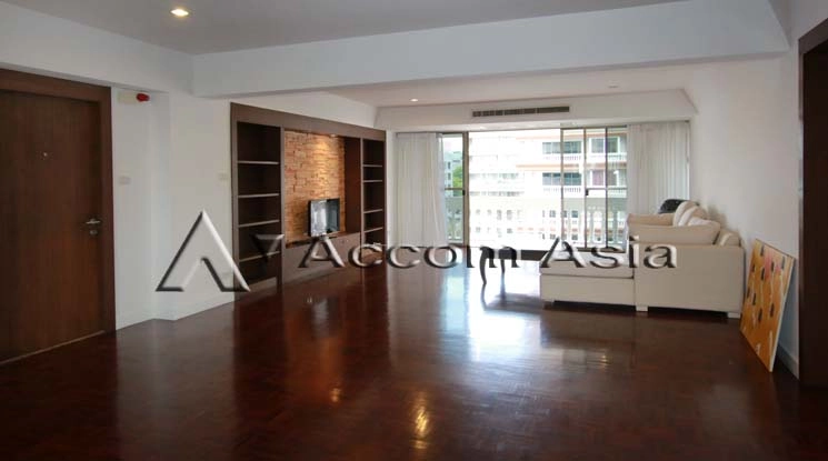  2  3 br Apartment For Rent in Sukhumvit ,Bangkok BTS Asok - MRT Sukhumvit at Family Apartment with Lake View 1412087