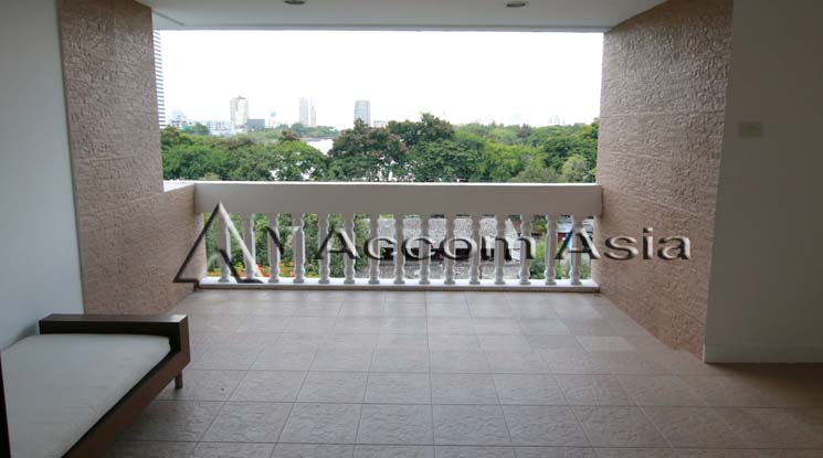 9  3 br Apartment For Rent in Sukhumvit ,Bangkok BTS Asok - MRT Sukhumvit at Family Apartment with Lake View 1412087