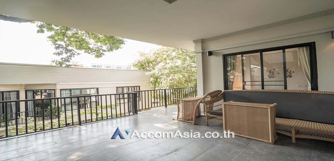 unitPet friendly |  3 Bedrooms  House For Rent in Sukhumvit, Bangkok  near BTS Thong Lo (1912094)