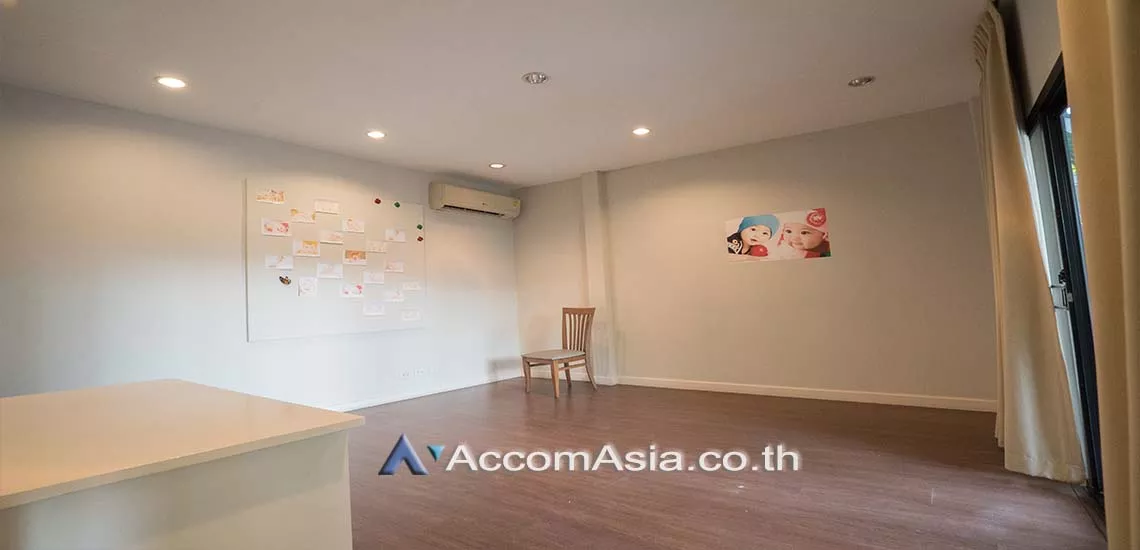 5  3 br House For Rent in Sukhumvit ,Bangkok BTS Thong Lo at The urban forestry residence 1912094