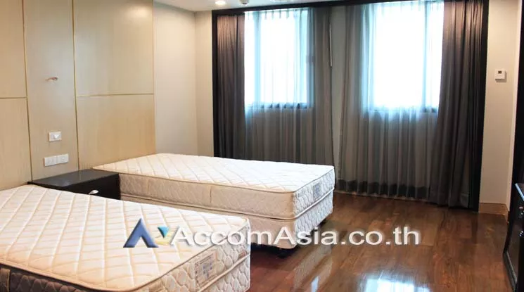 8  3 br Apartment For Rent in Sukhumvit ,Bangkok BTS Nana at Charming view of Sukhumvit 1412097