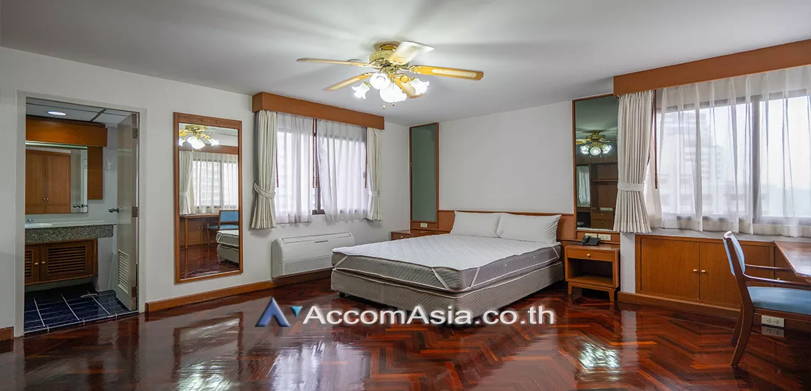 5  3 br Apartment For Rent in Sukhumvit ,Bangkok BTS Nana at Comfort high rise 1412100
