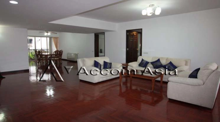 unitPet friendly |  3 Bedrooms  Apartment For Rent in Sukhumvit, Bangkok  near BTS Phrom Phong (1412101)