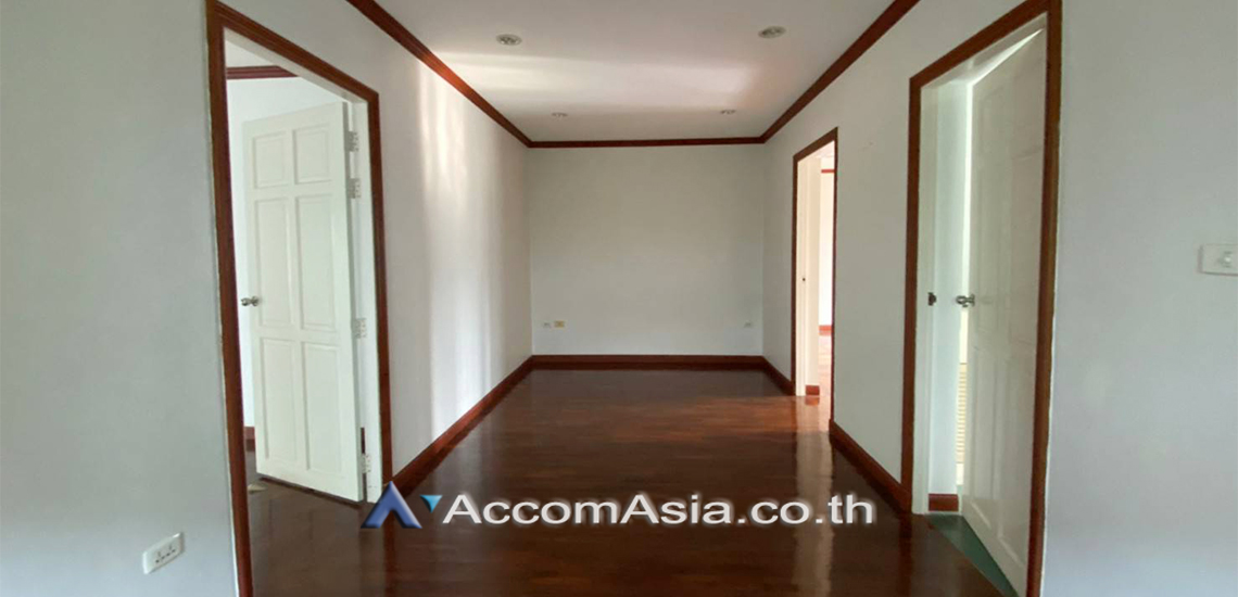 12  5 br House For Rent in sukhumvit ,Bangkok BTS Phrom Phong 2312102