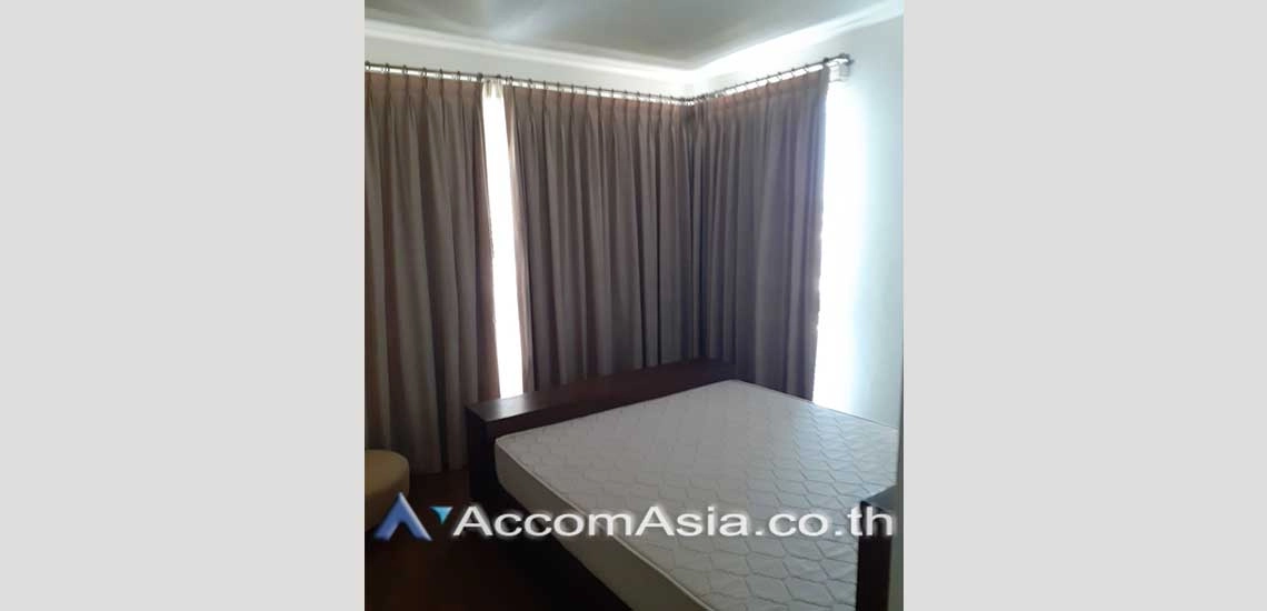 unit 2 Bedrooms  Condominium For Rent in Sukhumvit, Bangkok  near BTS Thong Lo (1512103)