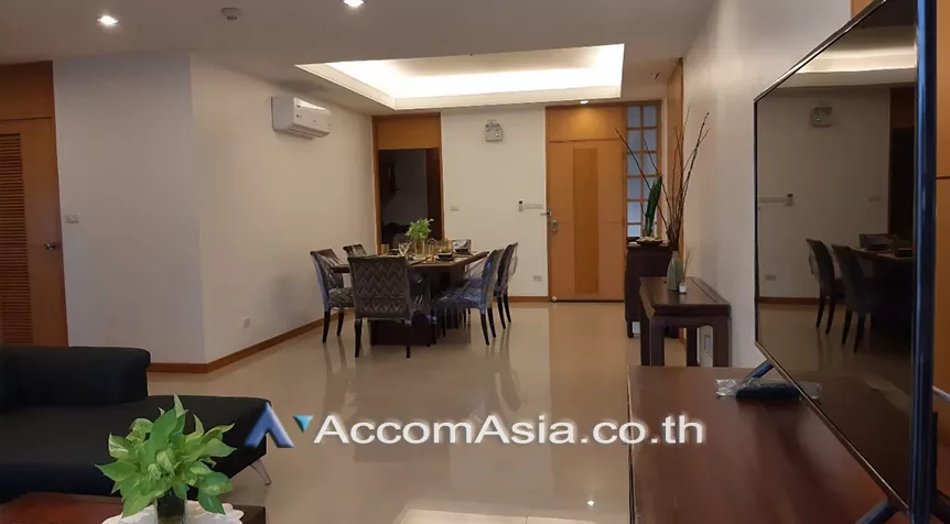 Pet friendly |  2 Bedrooms  Apartment For Rent in Sathorn, Bangkok  near MRT Lumphini (1412110)