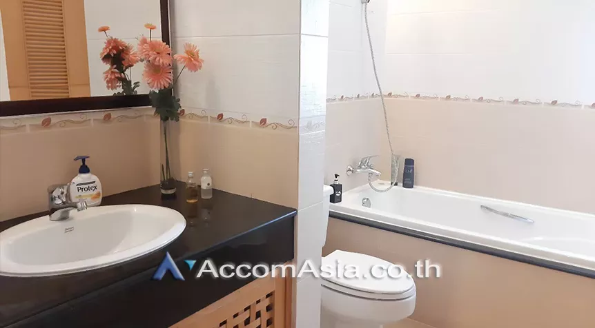 11  2 br Apartment For Rent in Sathorn ,Bangkok MRT Lumphini at Living with natural 1412110