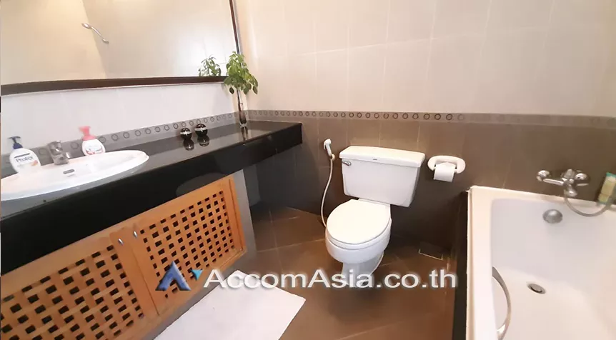 10  2 br Apartment For Rent in Sathorn ,Bangkok MRT Lumphini at Living with natural 1412110