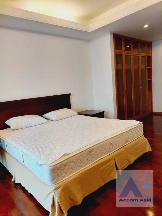 7  2 br Apartment For Rent in Sathorn ,Bangkok MRT Lumphini at Cozy and Convenient Apartment Near Garden Intl 1412110