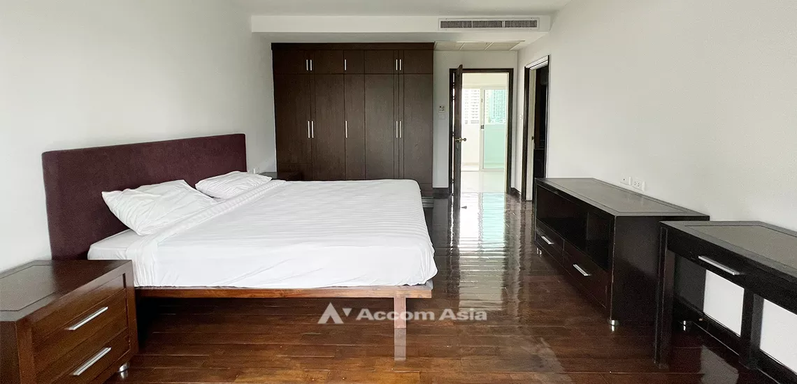 21  3 br Apartment For Rent in Sathorn ,Bangkok BTS Chong Nonsi - MRT Lumphini at Exclusive Privacy Residence 1412171