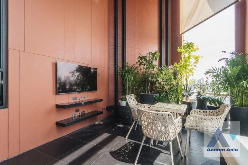 18  4 br Condominium for rent and sale in Ploenchit ,Bangkok BTS Ploenchit at All Seasons Mansion 1512174