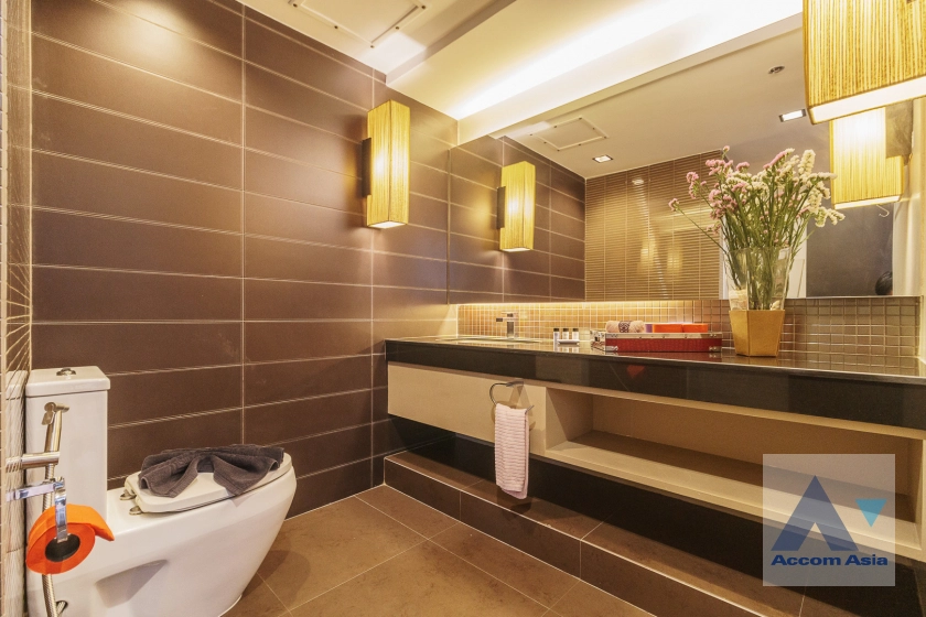 19  4 br Condominium for rent and sale in Ploenchit ,Bangkok BTS Ploenchit at All Seasons Mansion 1512174